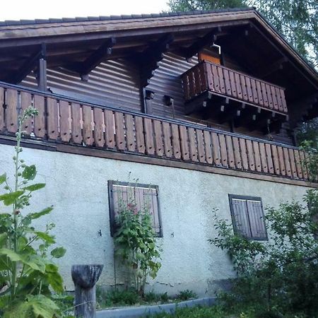 Bel Appartement Au Rez De Chaussee D'Un Chalet Jarrier Exterior foto